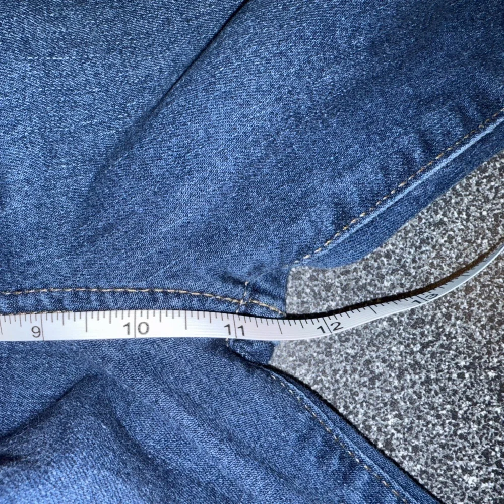 GAP Women's Classic Straight High Rise Leg Blue Jeans‎ Size 28/6